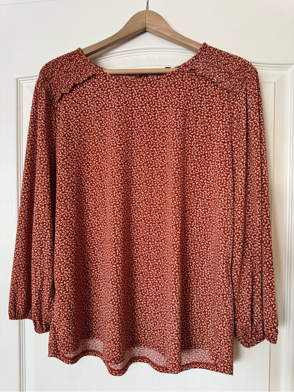 Women’s Rust Floral Long-Sleeve Blouse